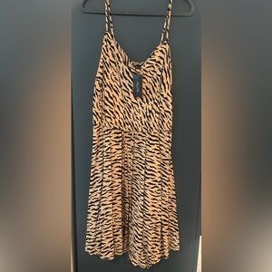 City Chic Classic Animal Print Drawstring A-Line Dress size Small (16w) NWT